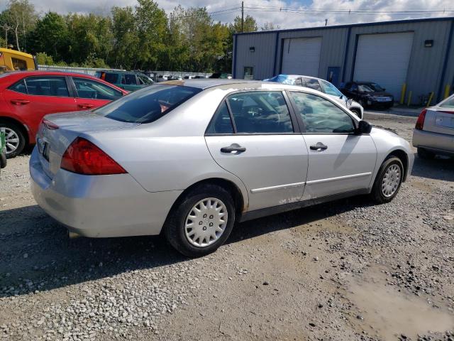 1HGCM56106A112543 - 2006 HONDA ACCORD VALUE SILVER photo 3