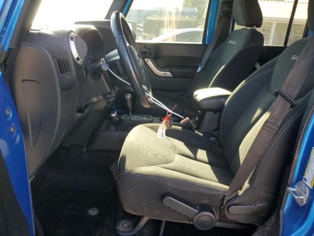 1C4BJWEG4GL301264 - 2016 JEEP WRANGLER U SAHARA BLUE photo 7