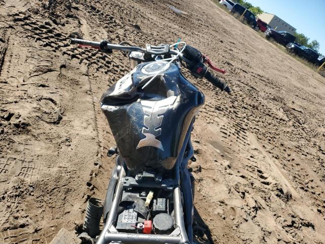 JKAEXEC139DA34973 - 2009 KAWASAKI EX650 C 黑色 照片 5