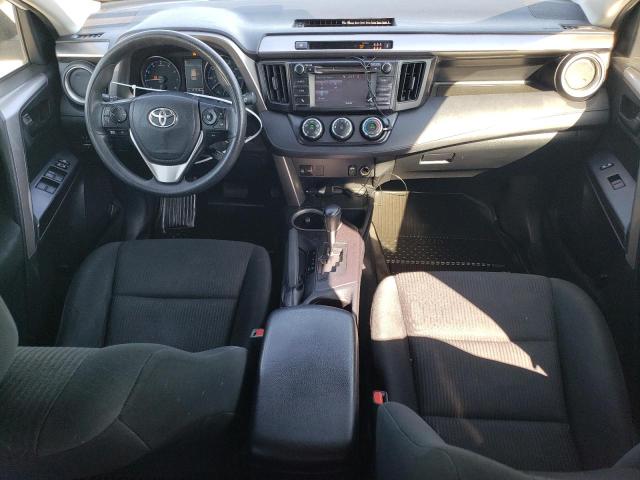 JTMBFREV4JJ240275 - 2018 TOYOTA RAV4 LE WHITE photo 8