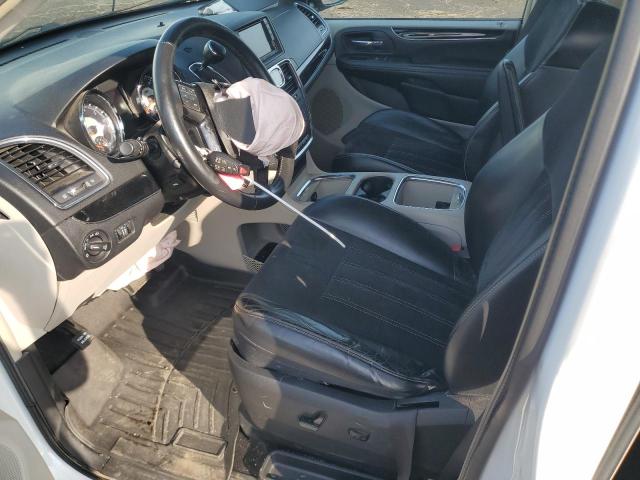 2C4RC1CG7ER424706 - 2014 CHRYSLER TOWN & COU TOURING L WHITE photo 7