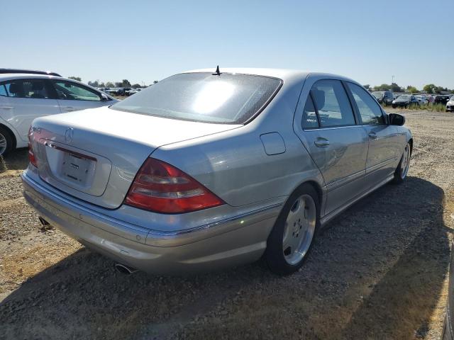 WDBNG78J51A199581 - 2001 MERCEDES-BENZ S 600 SILVER photo 3