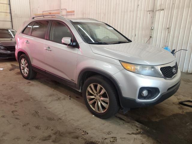 5XYKUDA25BG086665 - 2011 KIA SORENTO EX 银色 照片 4