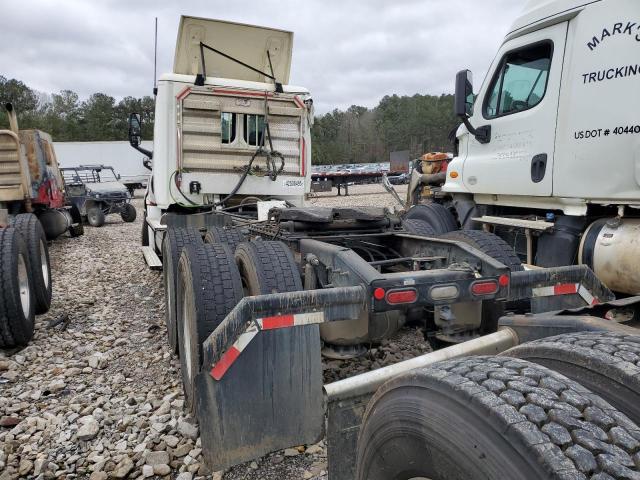 3AKJHLDV0RDNT9185 - 2024 FREIGHTLINER CASCADIA 1 WHITE photo 3