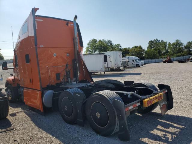 1XPBDP9X8PD795063 - 2023 PETERBILT 579 ORANGE photo 2