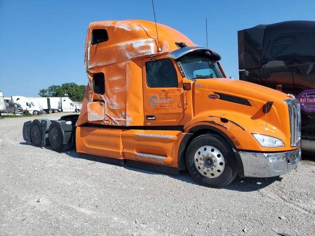 1XPBDP9X8PD795063 - 2023 PETERBILT 579 ORANGE photo 4