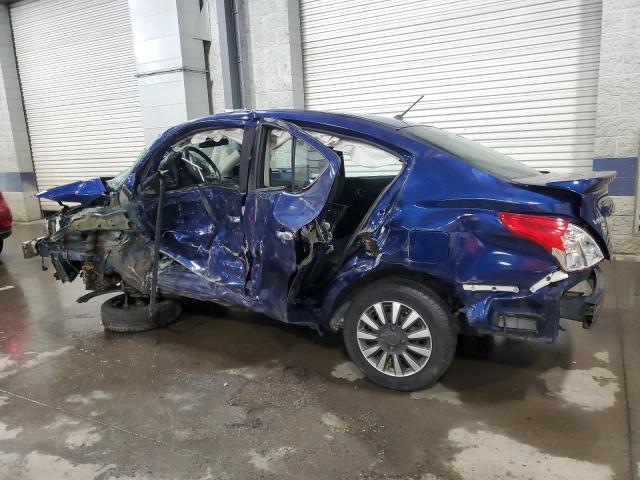 3N1CN7AP4KL823591 - 2019 NISSAN VERSA S BLUE photo 2