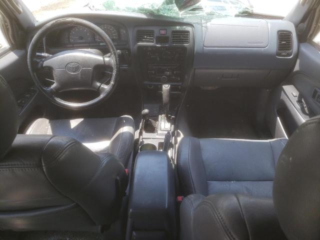 JT3HN86R4Y0262810 - 2000 TOYOTA 4RUNNER SR5 SILVER photo 8