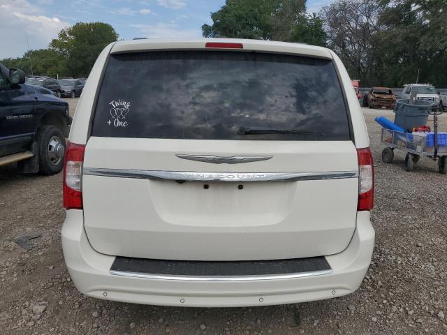 2C4RC1CG4DR751708 - 2013 CHRYSLER TOWN & COU TOURING L WHITE photo 6