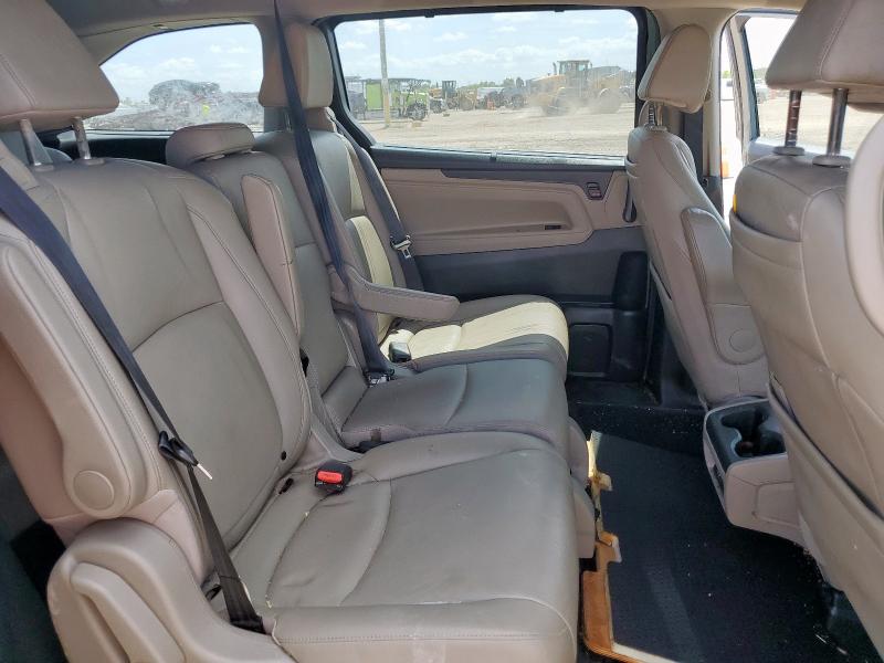 5FNRL6H84JB033971 - 2018 HONDA ODYSSEY TOURING Сұр фото 11