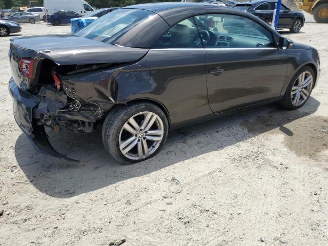 WVWFW8AH0FV003519 - 2015 VOLKSWAGEN EOS LUX BROWN photo 3