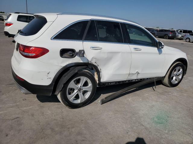 WDC0G4JB7JV015645 - 2018 MERCEDES-BENZ GLC 300 WHITE photo 3