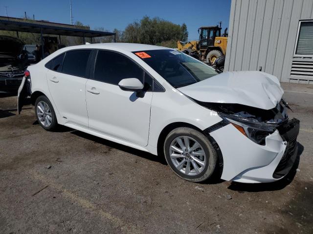 JTDBDMHE2RJ006121 - 2024 TOYOTA COROLLA LE WHITE photo 4