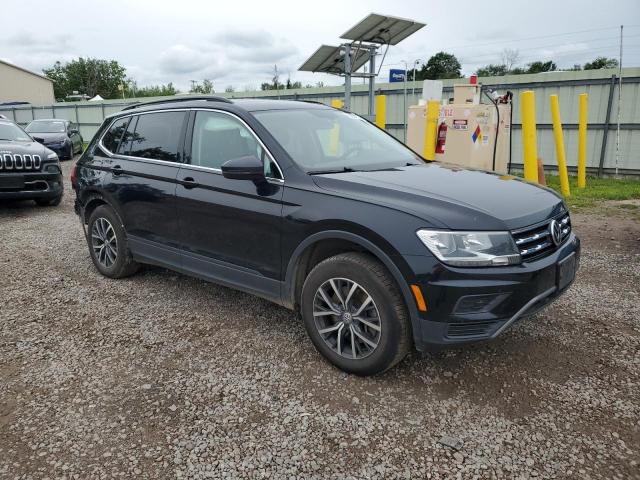 3VV2B7AX4KM132901 - 2019 VOLKSWAGEN TIGUAN SE BLACK photo 4