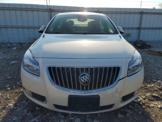 2G4GS5EV4D9249709 - 2013 BUICK REGAL PREMIUM WHITE photo 5