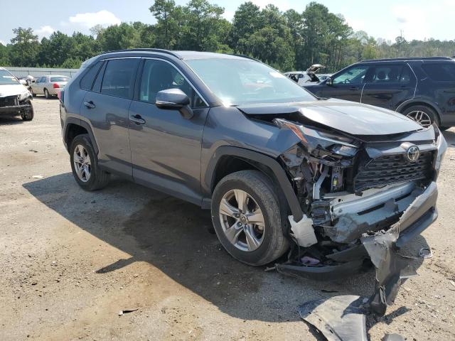 2T3W1RFV2PW252417 - 2023 TOYOTA RAV4 XLE GRAY photo 4