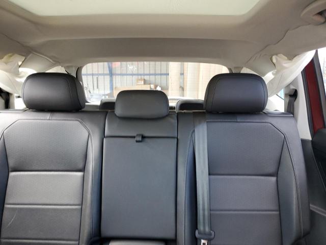 3VV2B7AX7KM142127 - 2019 VOLKSWAGEN TIGUAN SE RED photo 10