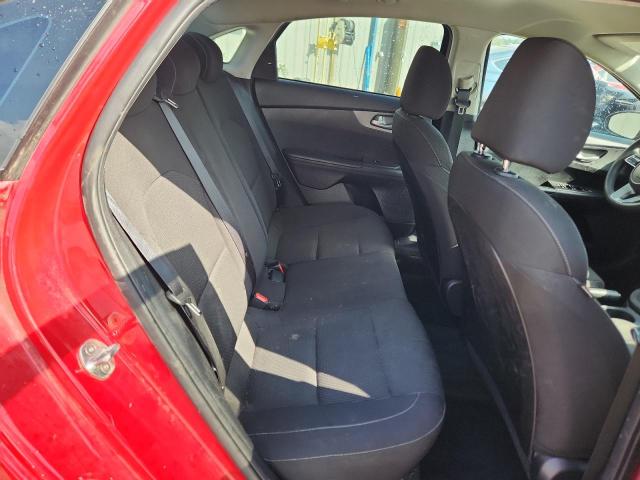 3KPF24ADXKE052811 - 2019 KIA FORTE FE 红色 照片 10