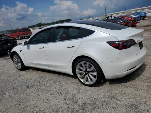 5YJ3E1EA0KF445123 - 2019 TESLA MODEL 3 Beyaz fotoğraf 2