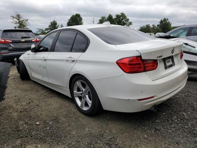 WBA3C3C54FK201410 - 2015 BMW 320 I XDRIVE WHITE photo 2