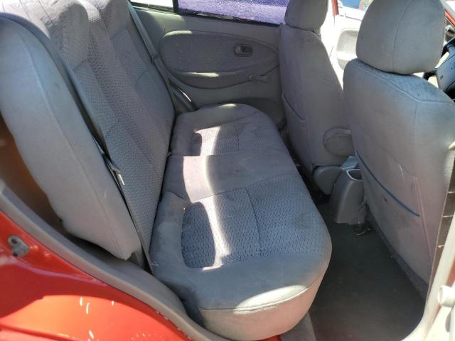 KNADC123916036271 - 2001 KIA RIO RED photo 10