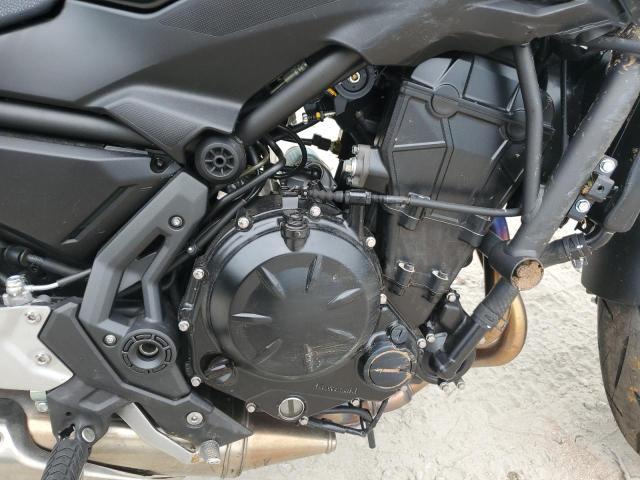 ML5EREK10LDA11699 - 2020 KAWASAKI ER650 K BLACK photo 7