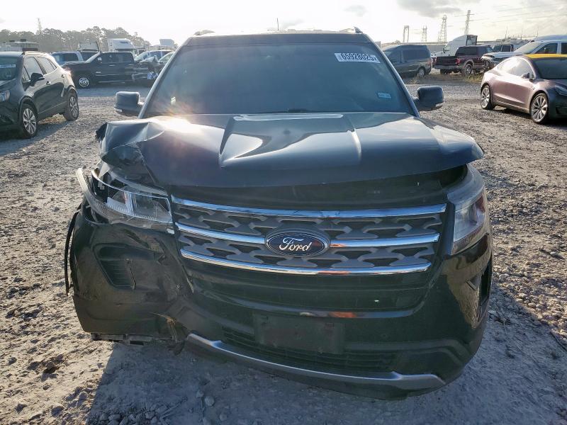 1FM5K7D83JGA79807 - 2018 FORD EXPLORER XLT Чорний фото 5