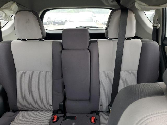 2T3WFREV5FW166259 - 2015 TOYOTA RAV4 XLE WHITE photo 10