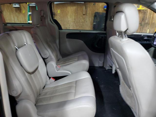 2C4RC1CG4CR118818 - 2012 CHRYSLER TOWN & COU TOURING L RED photo 11