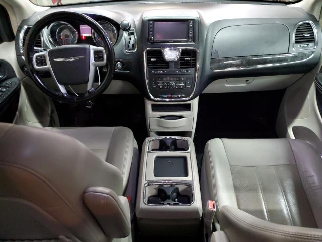 2C4RC1CG4CR118818 - 2012 CHRYSLER TOWN & COU TOURING L RED photo 8