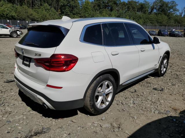 5UXTR9C56JLC78711 - 2018 BMW X3 XDRIVE30I WHITE photo 3