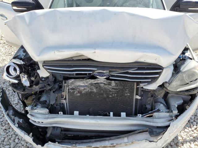 YV440MDR7H2130033 - 2017 VOLVO XC60 T5 DYNAMIC თეთრი ფოტო 12