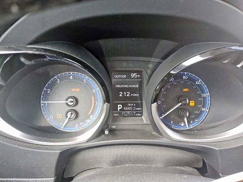 2T1BURHE7EC041336 - 2014 TOYOTA COROLLA L SILVER photo 9