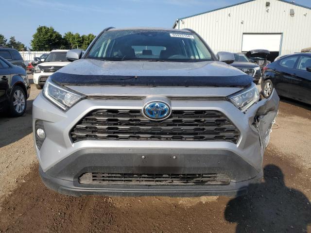 2T3RWRFV0MW106009 - 2021 TOYOTA RAV4 XLE SILVER photo 5