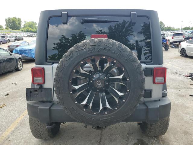 1C4HJWDG3FL506455 - 2015 JEEP WRANGLER UNLIMITED SPORT GRAY photo 6