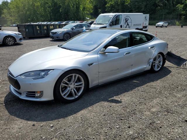 5YJSA1H16EFP38161 - 2014 TESLA MODEL S Gümüş foto 1