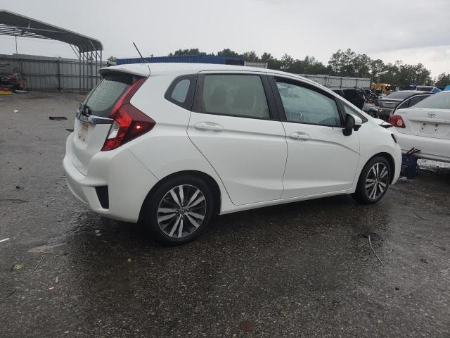 JHMGK5H70GX038156 - 2016 HONDA FIT EX WHITE photo 3
