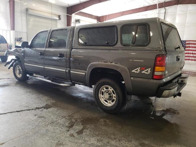 1GCGK13U32F155543 - 2002 CHEVROLET SILVERADO K1500 HEAVY DUTY GRAY photo 2