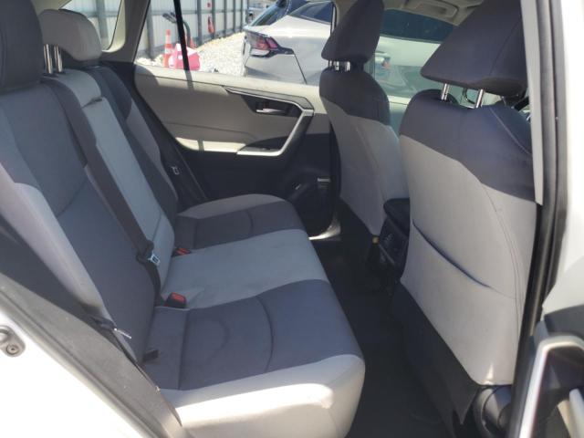 JTMW1RFV6KD021400 - 2019 TOYOTA RAV4 XLE 白色 照片 11