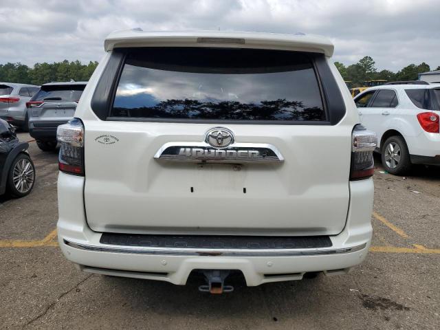 JTEBU5JR9J5561899 - 2018 TOYOTA 4RUNNER SR5/SR5 PREMIUM 白色 照片 6