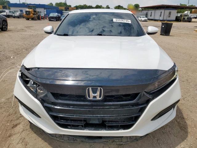 1HGCV2F39JA053627 - 2018 HONDA ACCORD SPORT Ақ фото 5