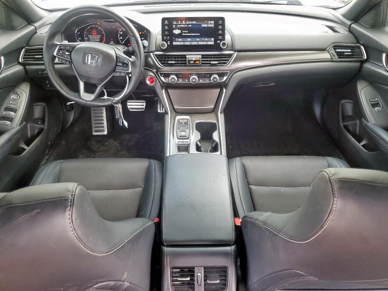 1HGCV2F39JA053627 - 2018 HONDA ACCORD SPORT Ақ фото 8