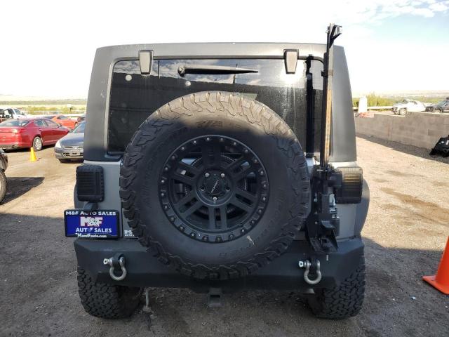 1C4HJWEG3DL559572 - 2013 JEEP WRANGLER U SAHARA ვერცხლისფერი ფოტო 6