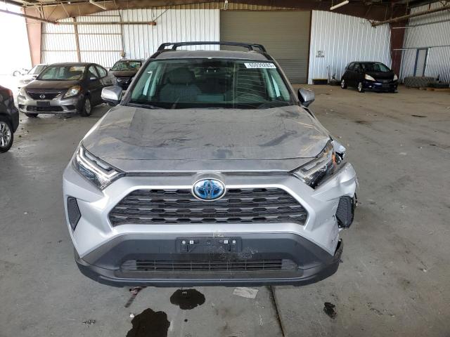 2T3RWRFV7RW214523 - 2024 TOYOTA RAV4 XLE 银色 照片 5