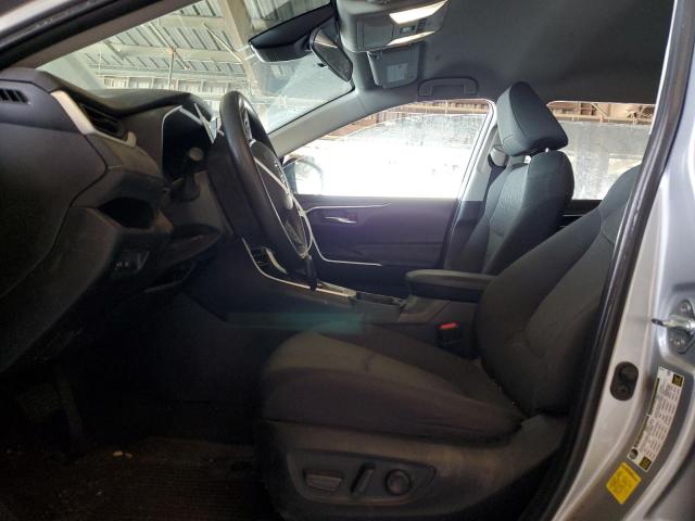 2T3RWRFV7RW214523 - 2024 TOYOTA RAV4 XLE 银色 照片 7