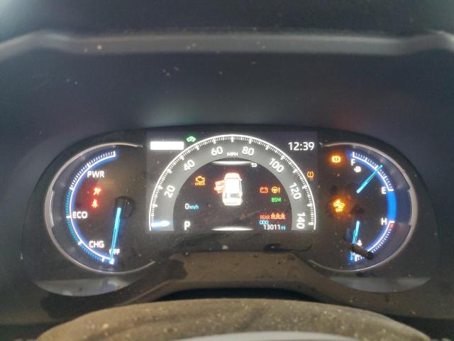 2T3RWRFV7RW214523 - 2024 TOYOTA RAV4 XLE 银色 照片 9