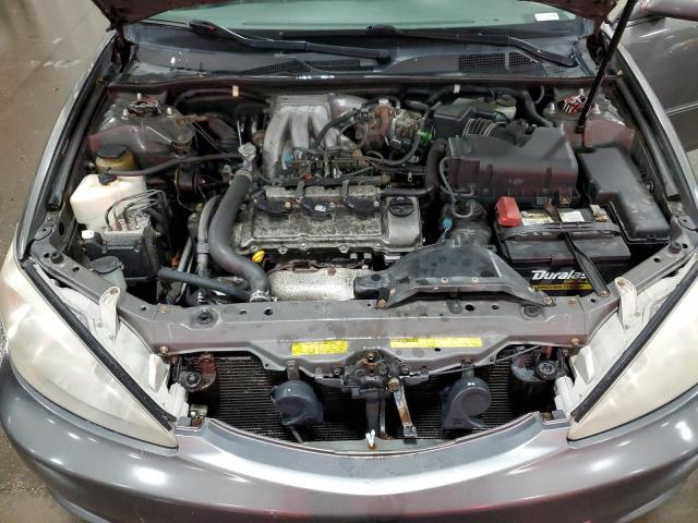 4T1BF30KX2U504248 - 2002 TOYOTA CAMRY LE ნაცრისფერი ფოტო 11