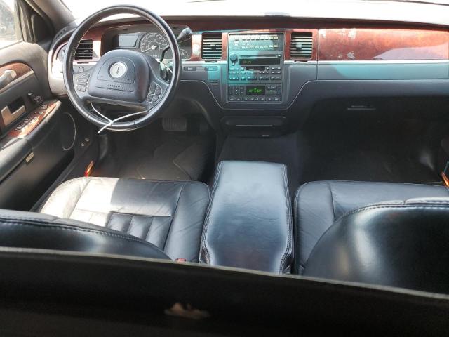 1L1FM81W74Y601183 - 2004 LINCOLN TOWN CAR EXECUTIVE BLACK photo 8