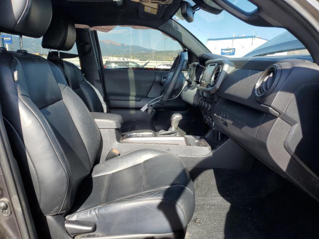 3TMCZ5AN1KM263690 - 2019 TOYOTA TACOMA DOUBLE CAB 灰色 照片 7