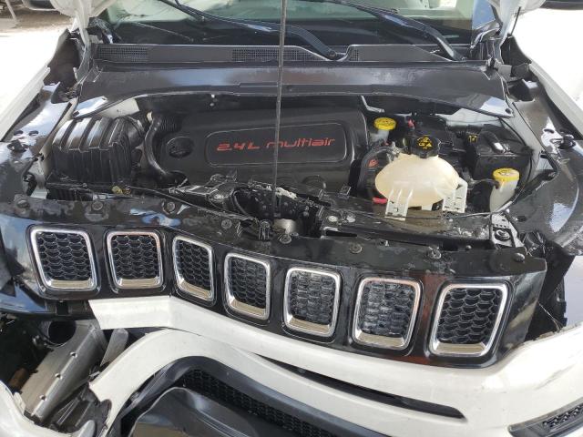 3C4NJCAB3JT487865 - 2018 JEEP COMPASS SPORT WHITE photo 12